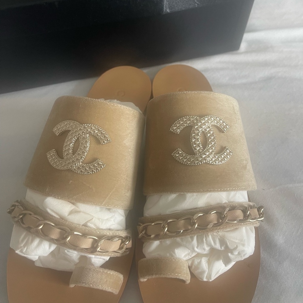 CHANEL Gold Chain Sandals
